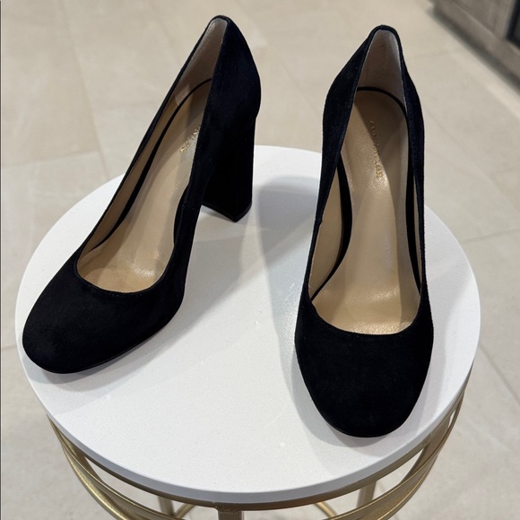 Ann Taylor Block Heel Pumps, S - 5 1/2, Perfect Condition, Black Suede - Picture 3 of 8